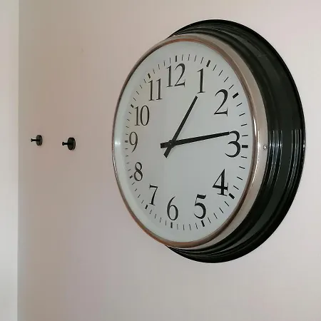 Apartmán Modern With Sunny South Facing Terrace *