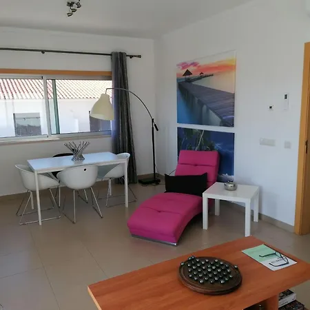 Apartment Modern With Sunny South Facing Terrace *