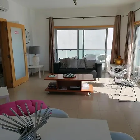 Modern With Sunny South Facing Terrace Appartement Albufeira