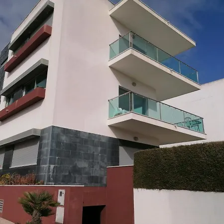 Apartment Modern With Sunny South Facing Terrace
