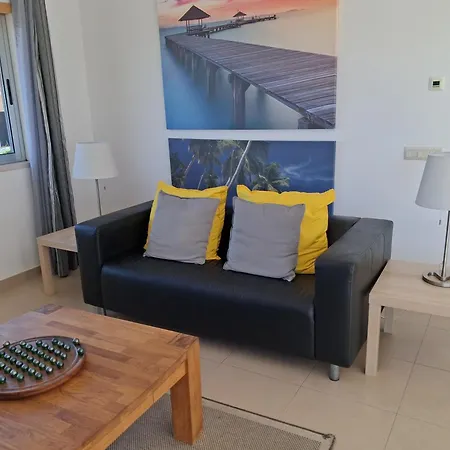 Appartamento Modern With Sunny South Facing Terrace